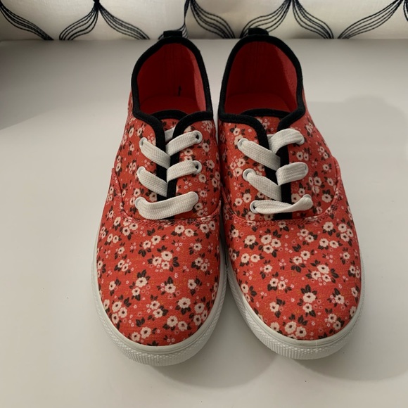 Madden Girl Floral Fabric Lace up Sneakers 3 - Picture 7 of 13